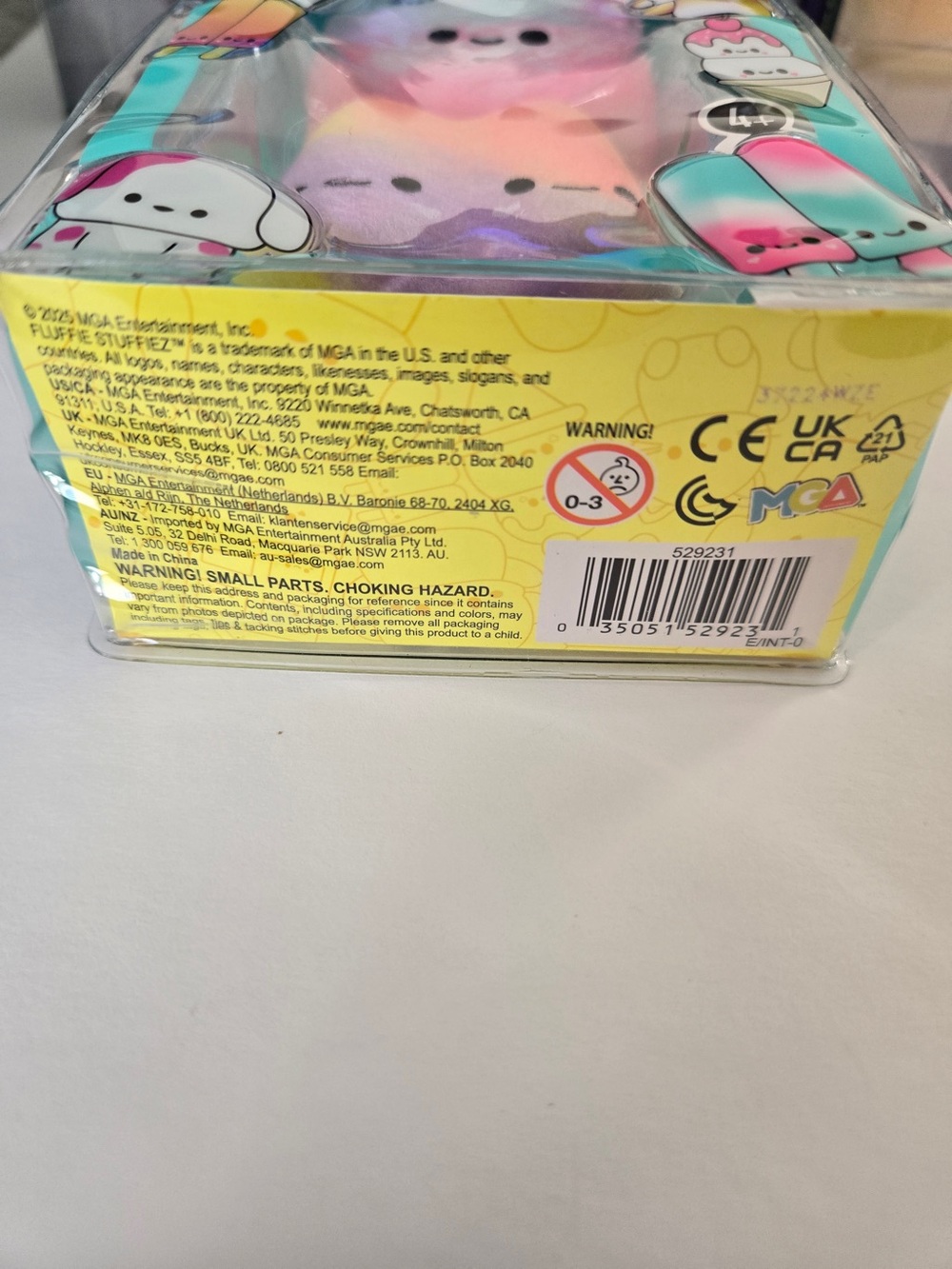 Fluffie Stuffiez Minis β Rainbow Surprise Squishy - Picture 2 of 3